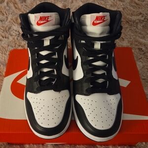 Nike Dunk High Sneakers